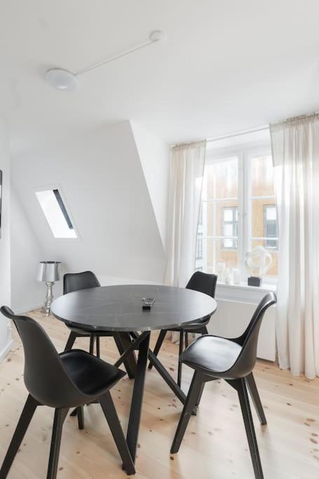 Charmerende Lejlighed Ved Nyhavn 3 Sal København Ngoại thất bức ảnh